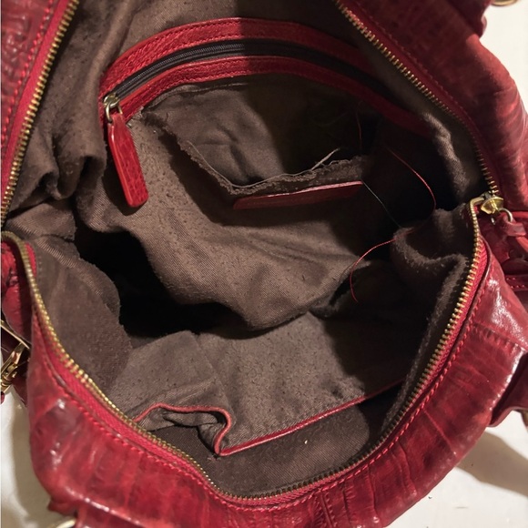 Monserat de lucca Elegant Red Leather Handbag - Picture 5 of 8